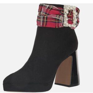 Betsey Johnson Idris Ankle Boots Sz 7.5 M NIB Black Suede Red Plaid